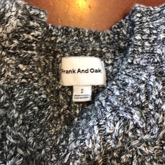 🚨PULL FRANK AND OAK🚨 - Picture 2 of 3